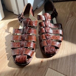 Vintage Bally Fisherman Sandal sz7